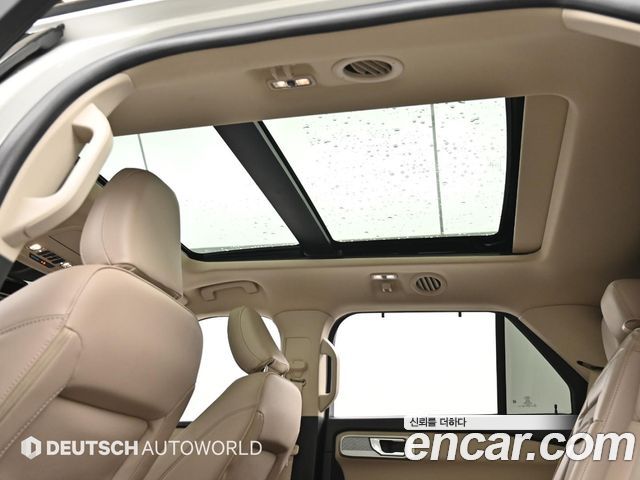 Ford Explorer (VI) 2.3 LimIted 4WD 2022 — фото 22