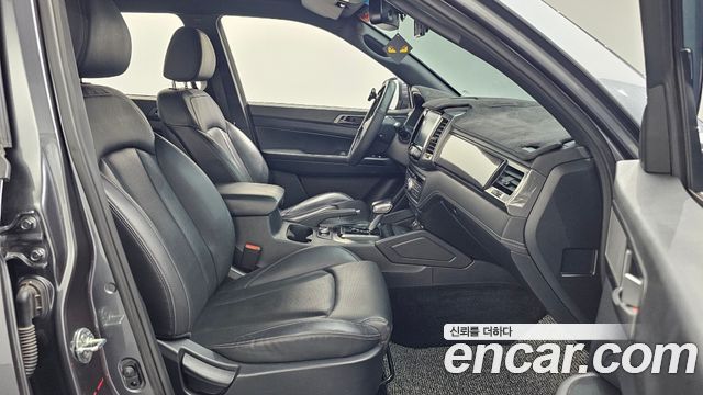 KG Mobility (SsangYong) Rexton Sports Khan Diesel 2.2 4WD Prestige 2021 — фото 11