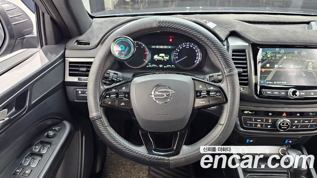 KG Mobility (SsangYong) Rexton Sports Khan Diesel 2.2 4WD Prestige 2021 — фото 13