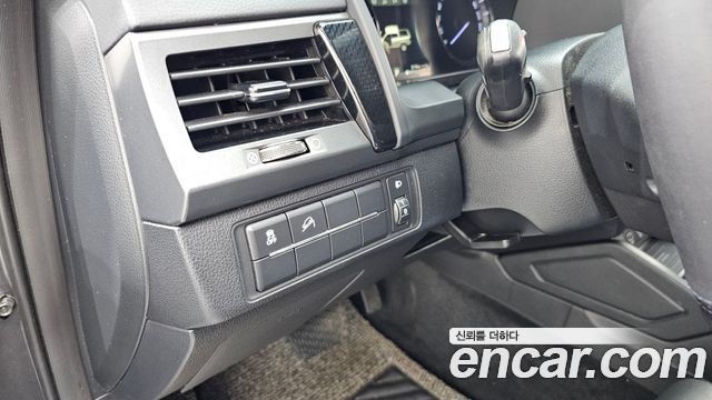 KG Mobility (SsangYong) Rexton Sports Khan Diesel 2.2 4WD Prestige 2021 — фото 16