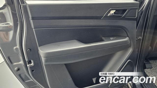 KG Mobility (SsangYong) Rexton Sports Khan Diesel 2.2 4WD Prestige 2021 — фото 25