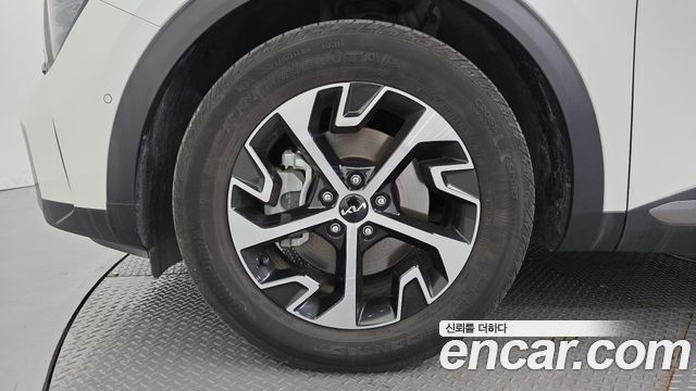 Kia Sportage Hybrid (V) Signature Gravity 2WD 2022 — фото 5