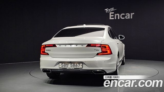 Volvo S90 T5 Inscription 2019 — фото 4