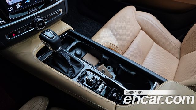 Volvo S90 T5 Inscription 2019 — фото 9