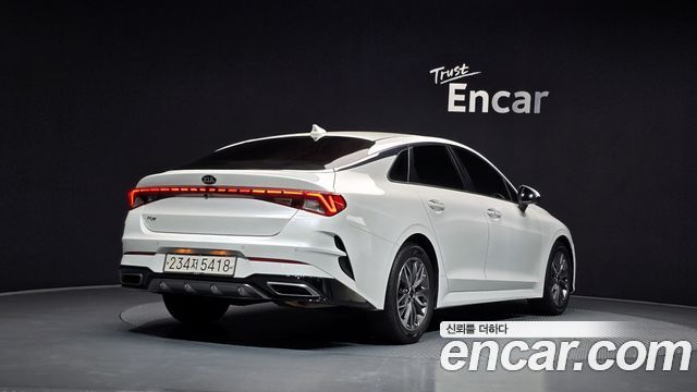 Kia K5 (III) 2.0 Noblesse 2021 — фото 2