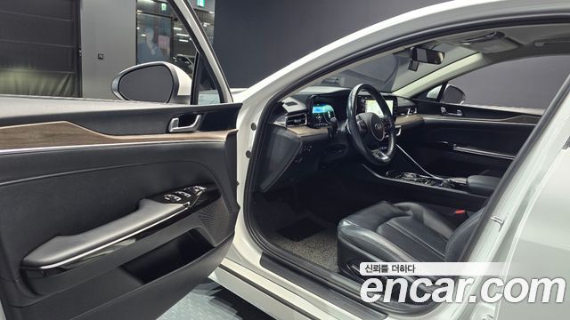 Kia K5 (III) 2.0 Noblesse 2021 — фото 10