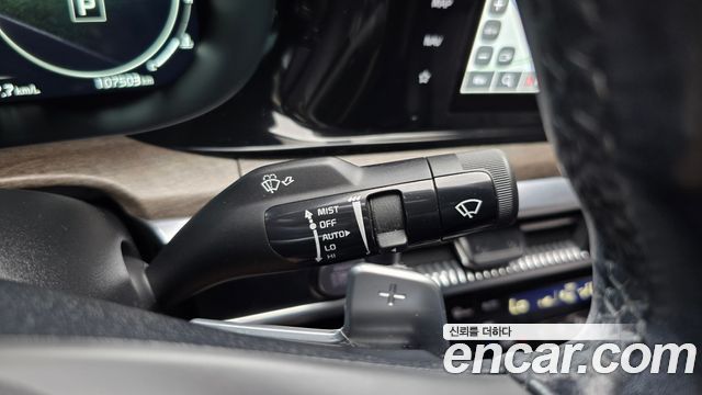 Kia K5 (III) 2.0 Noblesse 2021 — фото 19