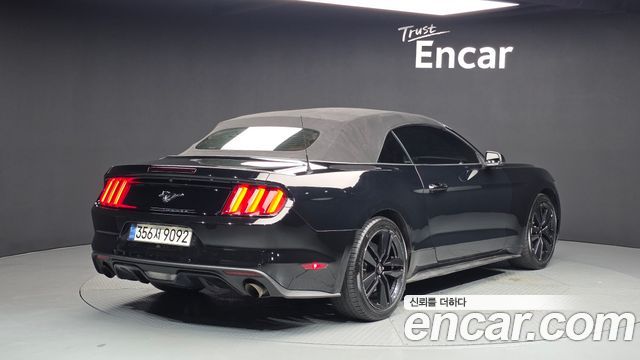 Ford Mustang Convertible 2016 — фото 24