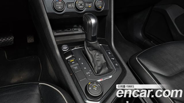 Volkswagen Tiguan (II) 2.0 TDI 4Motion Prestige 2020 — фото 9