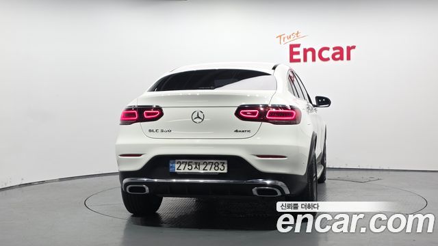 Mercedes-Benz GLC-Class (X253) GCL300 4MATIC Coupe 2023 — фото 4
