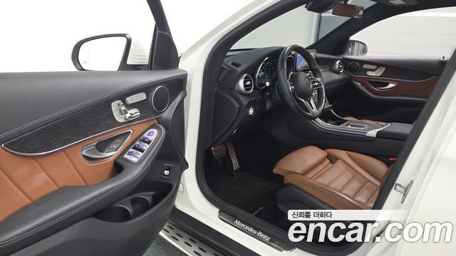 Mercedes-Benz GLC-Class (X253) GCL300 4MATIC Coupe 2023 — фото 10