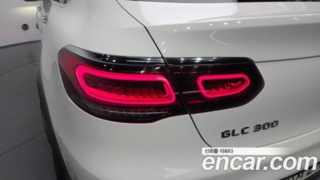 Mercedes-Benz GLC-Class (X253) GCL300 4MATIC Coupe 2023 — фото 29