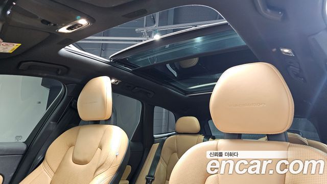 Volvo XC60 (II) D4 Inscription 2018 — фото 16