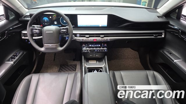Hyundai Grandeur (GN7) 2,5 Gasoline 2WD Premium 2025 — фото 7