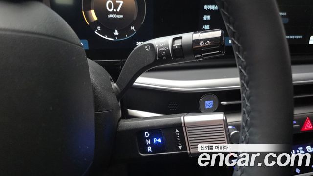 Hyundai Grandeur (GN7) 2,5 Gasoline 2WD Premium 2025 — фото 9