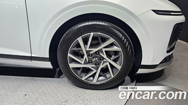 Hyundai Grandeur (GN7) 2,5 Gasoline 2WD Premium 2025 — фото 21