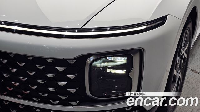 Hyundai Grandeur (GN7) 2,5 Gasoline 2WD Premium 2025 — фото 22