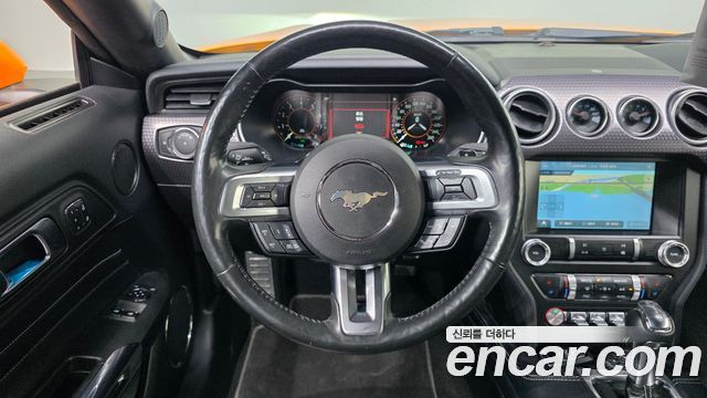Ford Mustang GT Coupe 2019 — фото 12