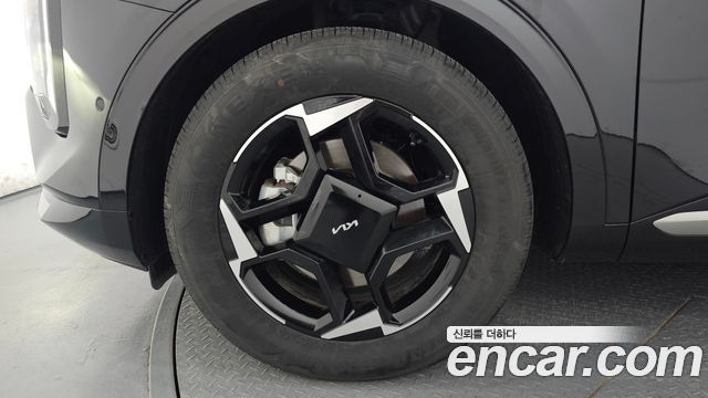 Kia Sportage (V) Gasoline 1.6 Turbo 2WD Signature 2025 — фото 5