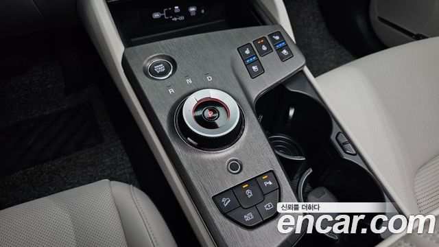 Kia Sportage (V) Gasoline 1.6 Turbo 2WD Signature 2025 — фото 9