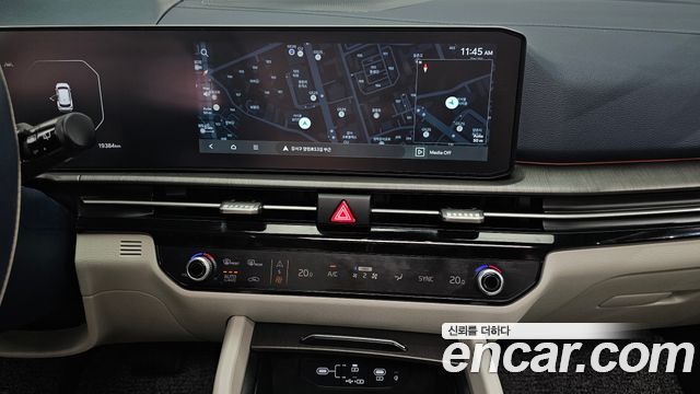 Kia Sportage (V) Gasoline 1.6 Turbo 2WD Signature 2025 — фото 14