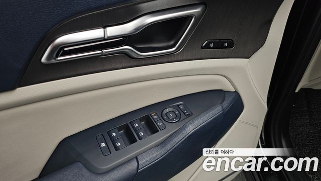 Kia Sportage (V) Gasoline 1.6 Turbo 2WD Signature 2025 — фото 17