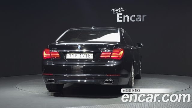 BMW 7 Series (F01) 750Li xDrive Individual 2015 — фото 4