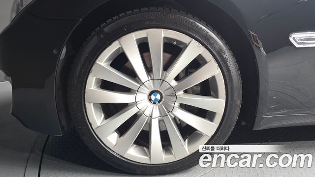 BMW 7 Series (F01) 750Li xDrive Individual 2015 — фото 5