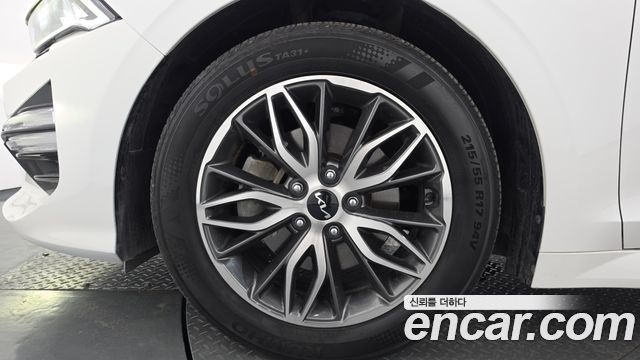 Kia K5 (III) 2.0 Prestige 2022 — фото 5