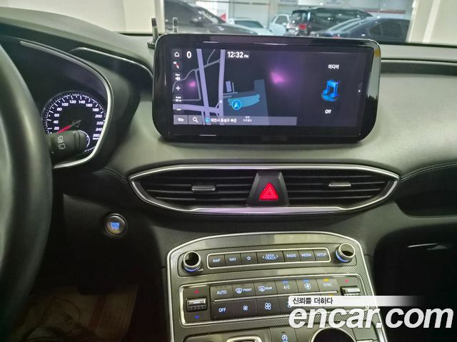 Hyundai Santa Fe Diesel 2.2 2WD Premium 2021 — фото 15
