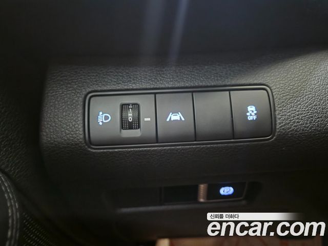 Hyundai Santa Fe Diesel 2.2 2WD Premium 2021 — фото 20