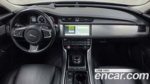 Jaguar XF (X260) 20d Prestige 2018 — фото 7