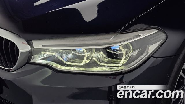 BMW 5 Series (G30) 530i xDrive M Sport Package Plus 2019 — фото 22