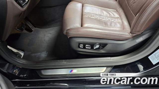 BMW 5 Series (G30) 530i xDrive M Sport Package Plus 2019 — фото 34