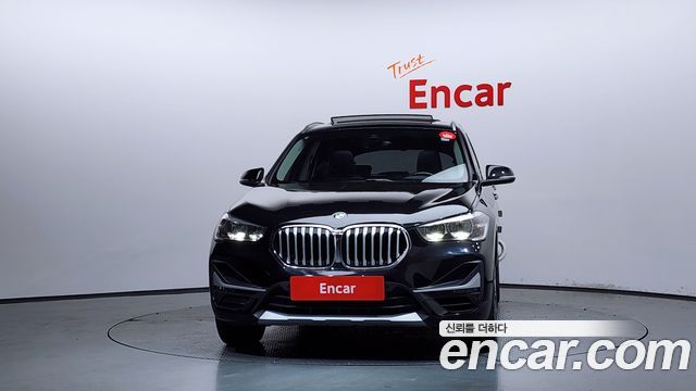 BMW X1 (F48) xDrive 20i xLine 2022 — фото 3