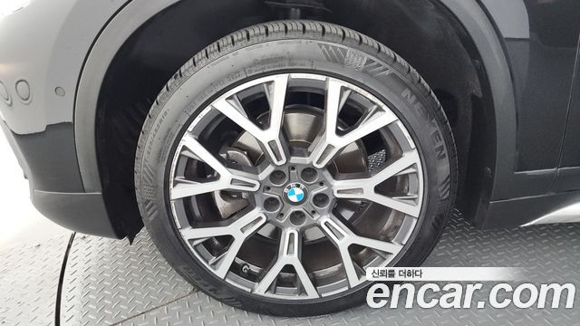 BMW X1 (F48) xDrive 20i xLine 2022 — фото 5
