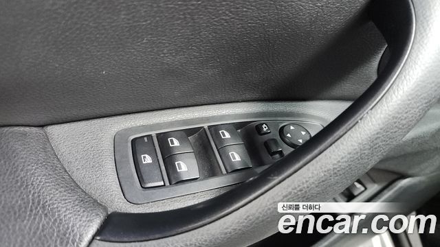 BMW X1 (F48) xDrive 20i xLine 2022 — фото 30