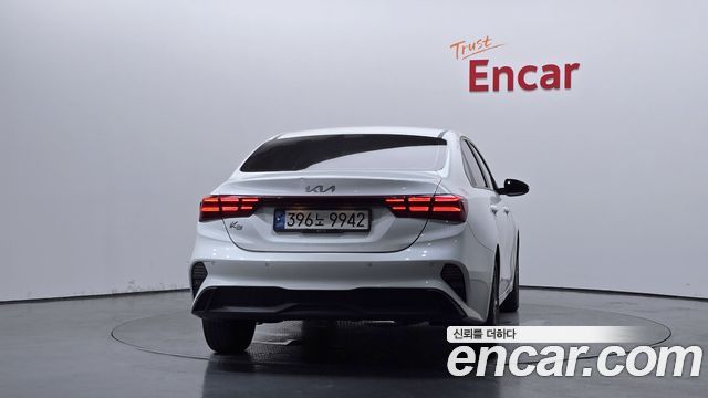 Kia K3 (II) 1.6 Prestige 2022 — фото 4