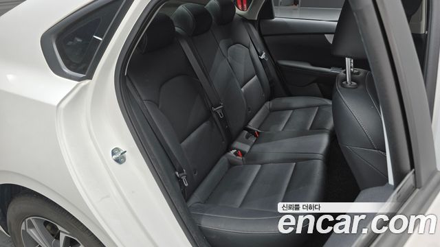 Kia K3 (II) 1.6 Prestige 2022 — фото 11