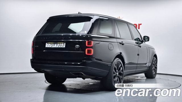 Land Rover Range Rover (IV) 4.4 SDV8 AB LWB DIESEL 2018 — фото 2