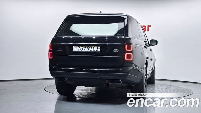 Land Rover Range Rover (IV) 4.4 SDV8 AB LWB DIESEL 2018 — фото 4