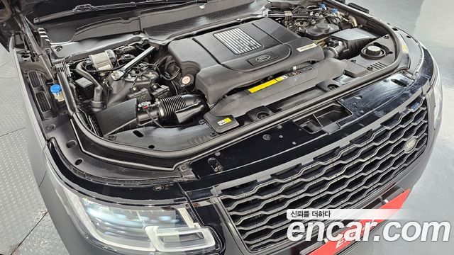 Land Rover Range Rover (IV) 4.4 SDV8 AB LWB DIESEL 2018 — фото 6