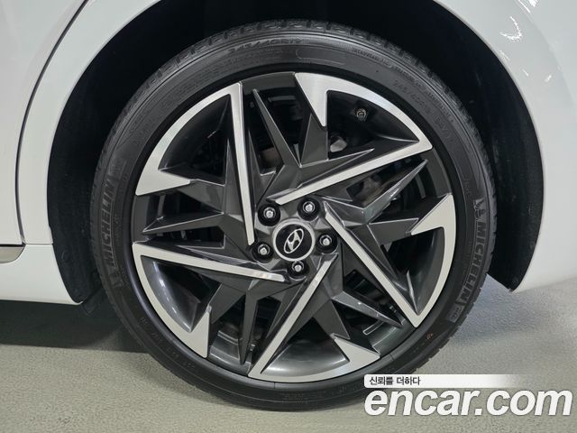 Hyundai Grandeur (IG) 3.3 Le Blanc 2023 — фото 46