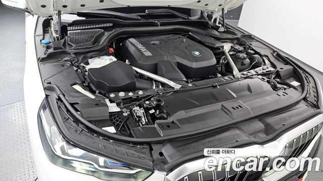 BMW 5 Series (G60) 530i xDrive M Sport 2024 — фото 6