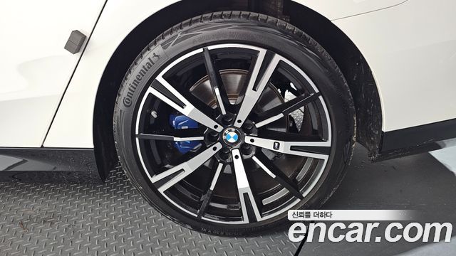 BMW 5 Series (G60) 530i xDrive M Sport 2024 — фото 21