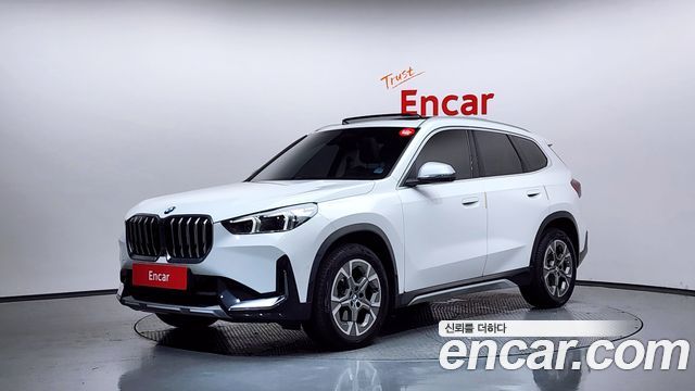 BMW X1 (U11) xDrive 20i xLine 2024 — фото 1
