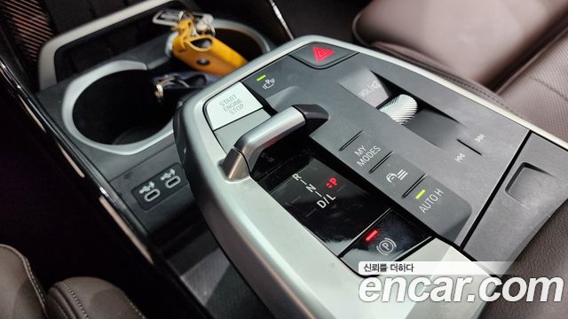 BMW X1 (U11) xDrive 20i xLine 2024 — фото 9