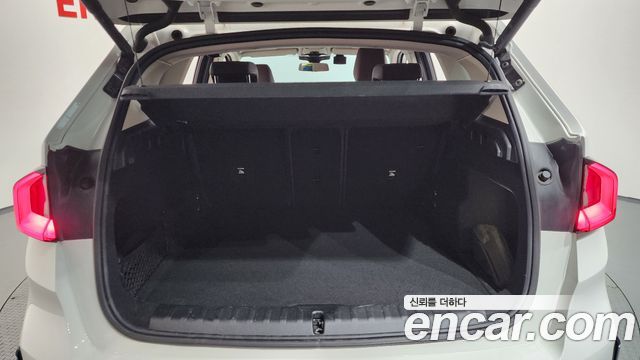 BMW X1 (U11) xDrive 20i xLine 2024 — фото 20