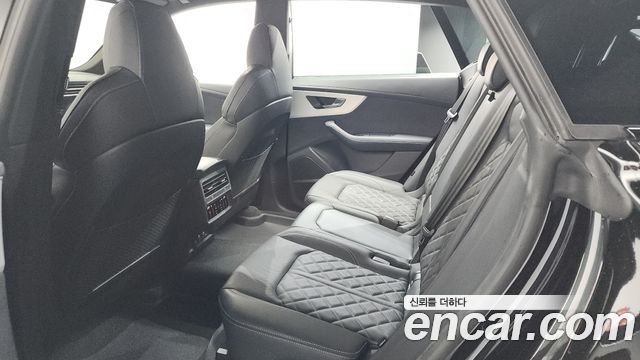 Audi Q8 (4M) 55 TFSI Quattro Premium 2025 — фото 15