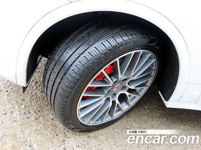 Porsche Cayenne 4.2 S Diesel 958 2015 — фото 24